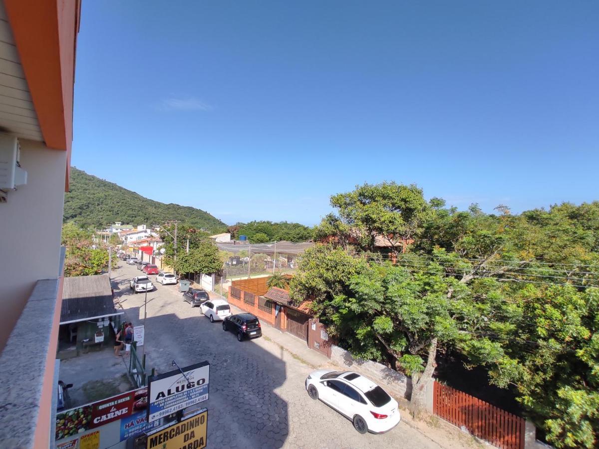 Residencial Medeiros Apartment Guarda do Embau Ngoại thất bức ảnh