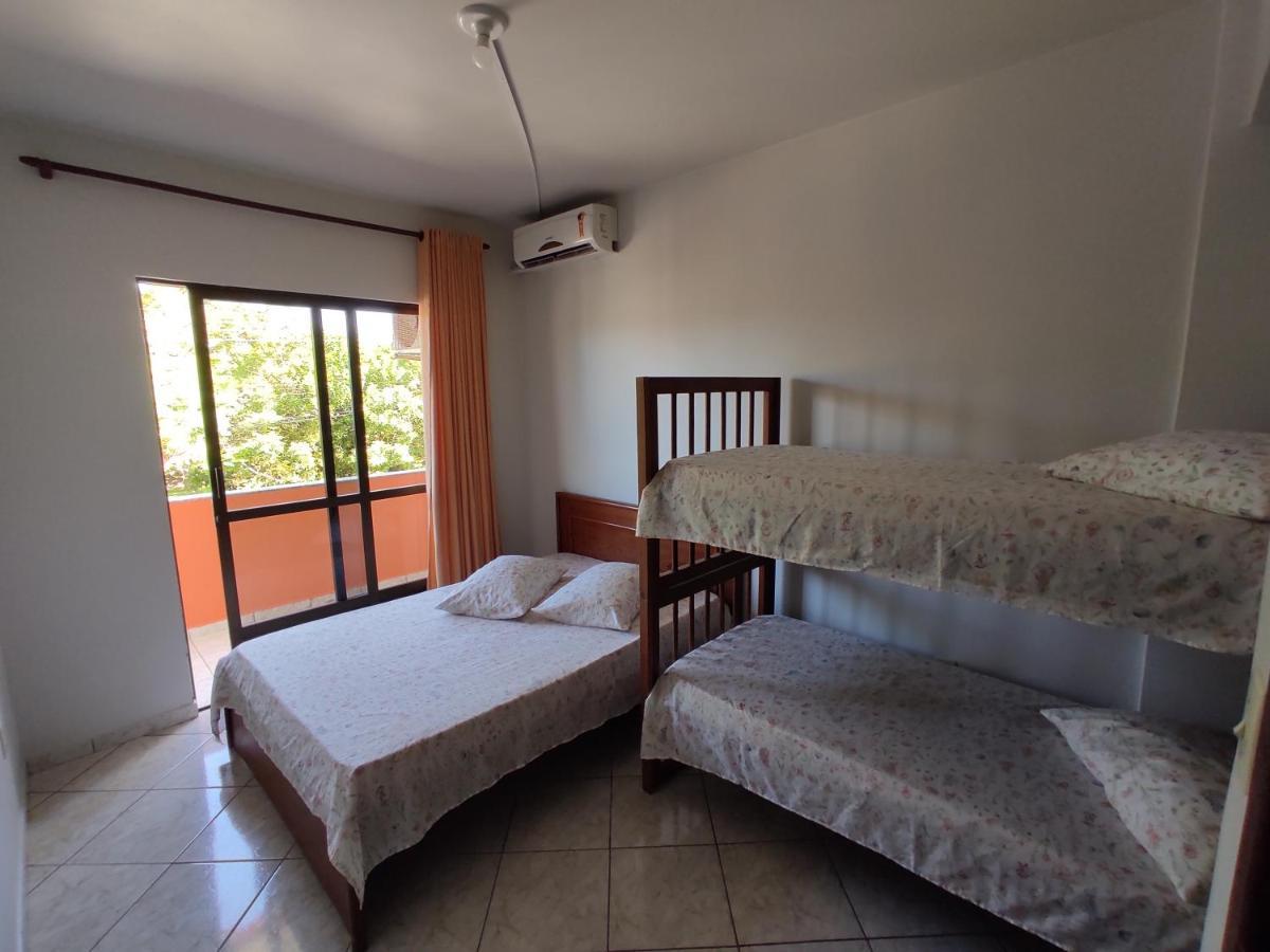 Residencial Medeiros Apartment Guarda do Embau Phòng bức ảnh